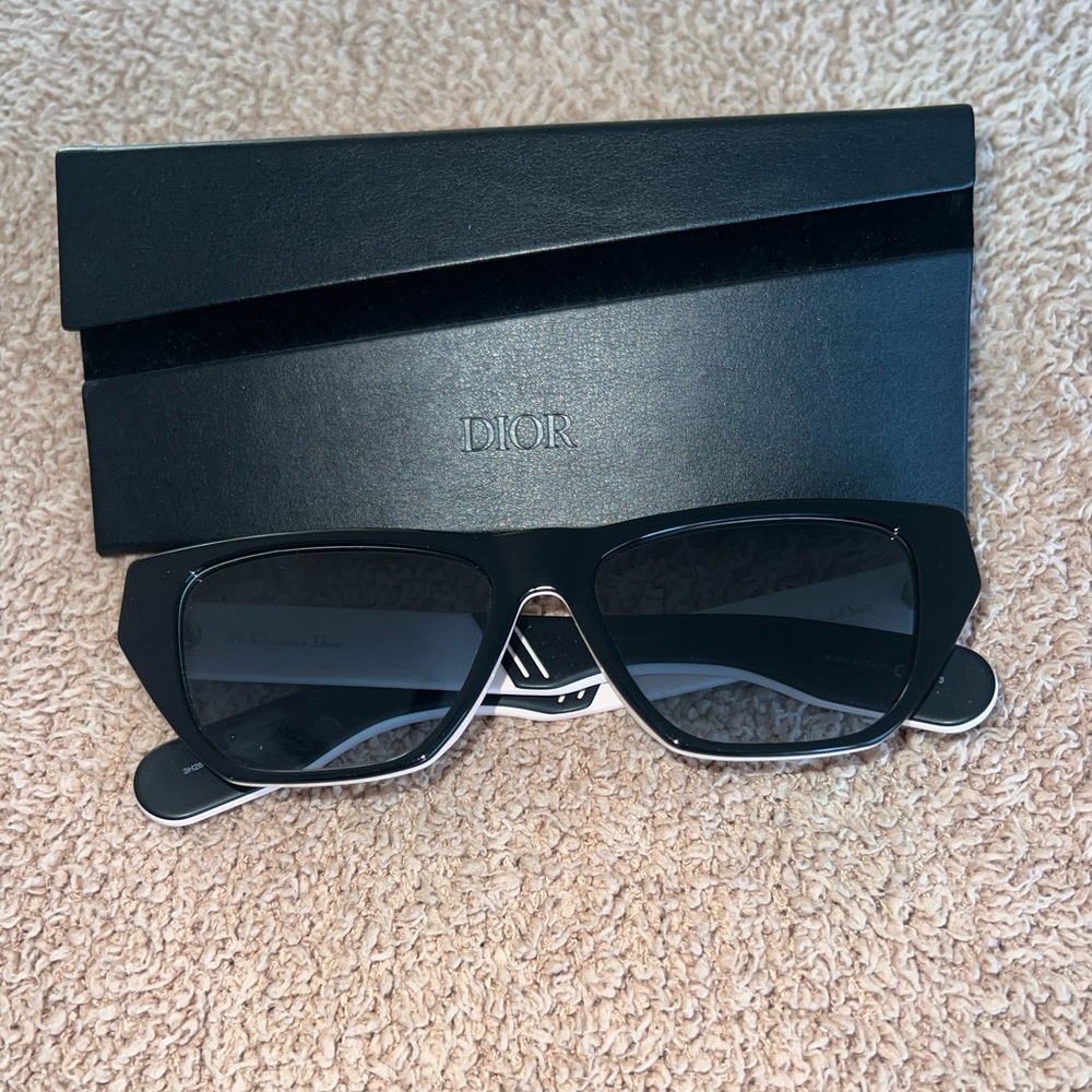 Dior Black and White Eyewear Frame